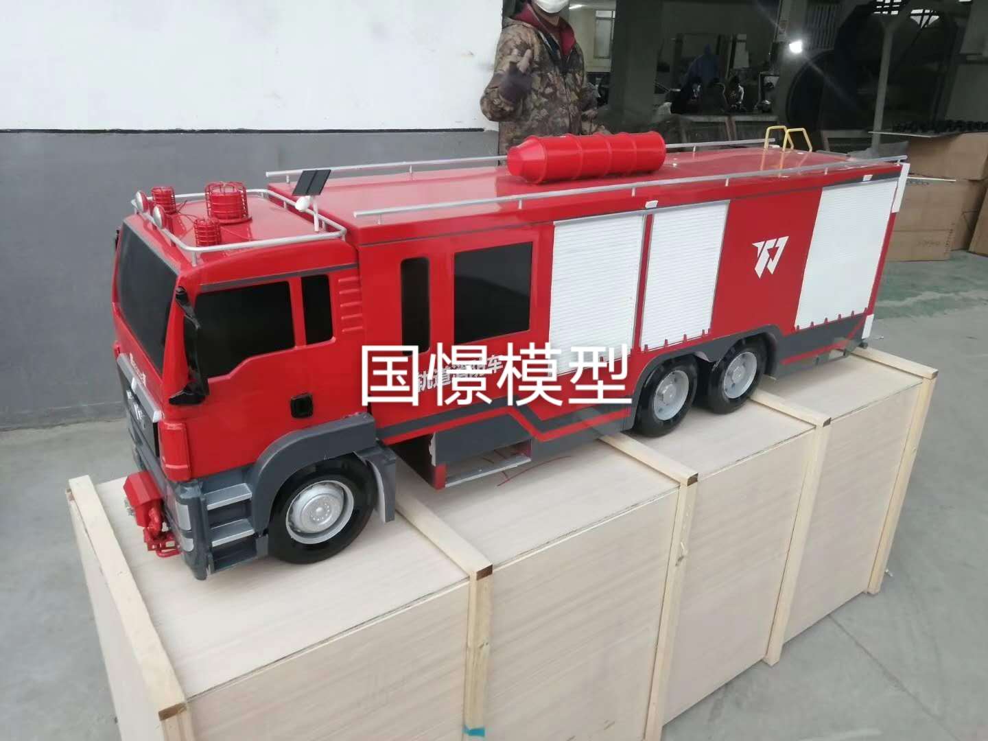 亚东县车展车模